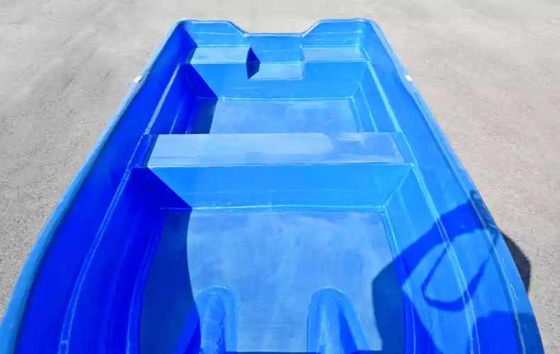 Стеклопластиковая лодка Neman-340 (тримаран) в Великом Новгороде