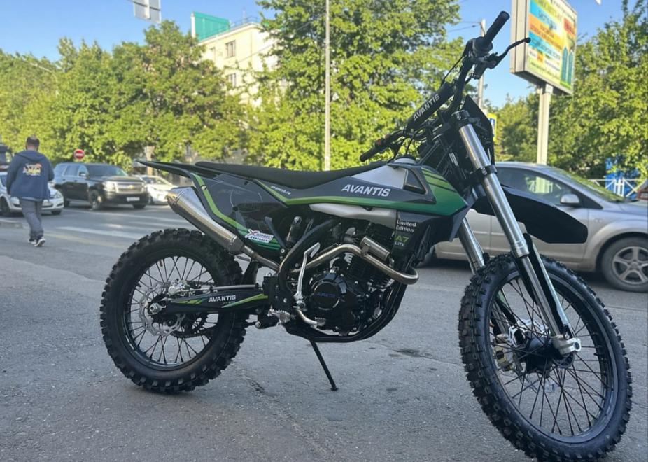 Мотоцикл AVANTIS A7 NEW LITE (CB250-F/172FMM-3A) KKE (2023) в Великом Новгороде