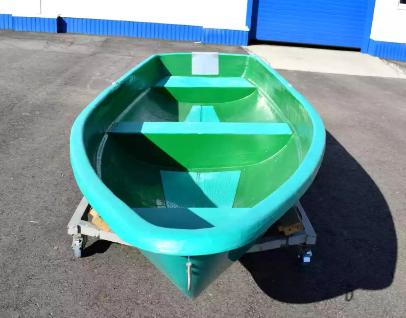 Стеклопластиковая Лодка Голавль в Великом Новгороде