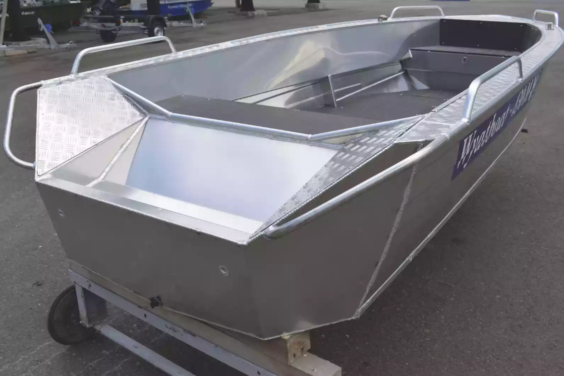 Алюминиевая лодка  Wyatboat-430М в Великом Новгороде
