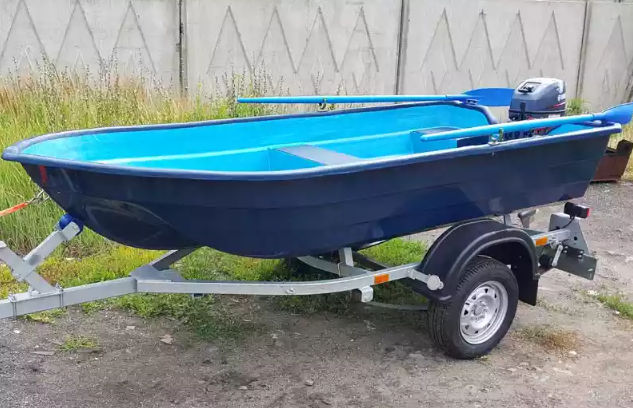 Стеклопластиковая лодка Neman-340 (тримаран) в Великом Новгороде