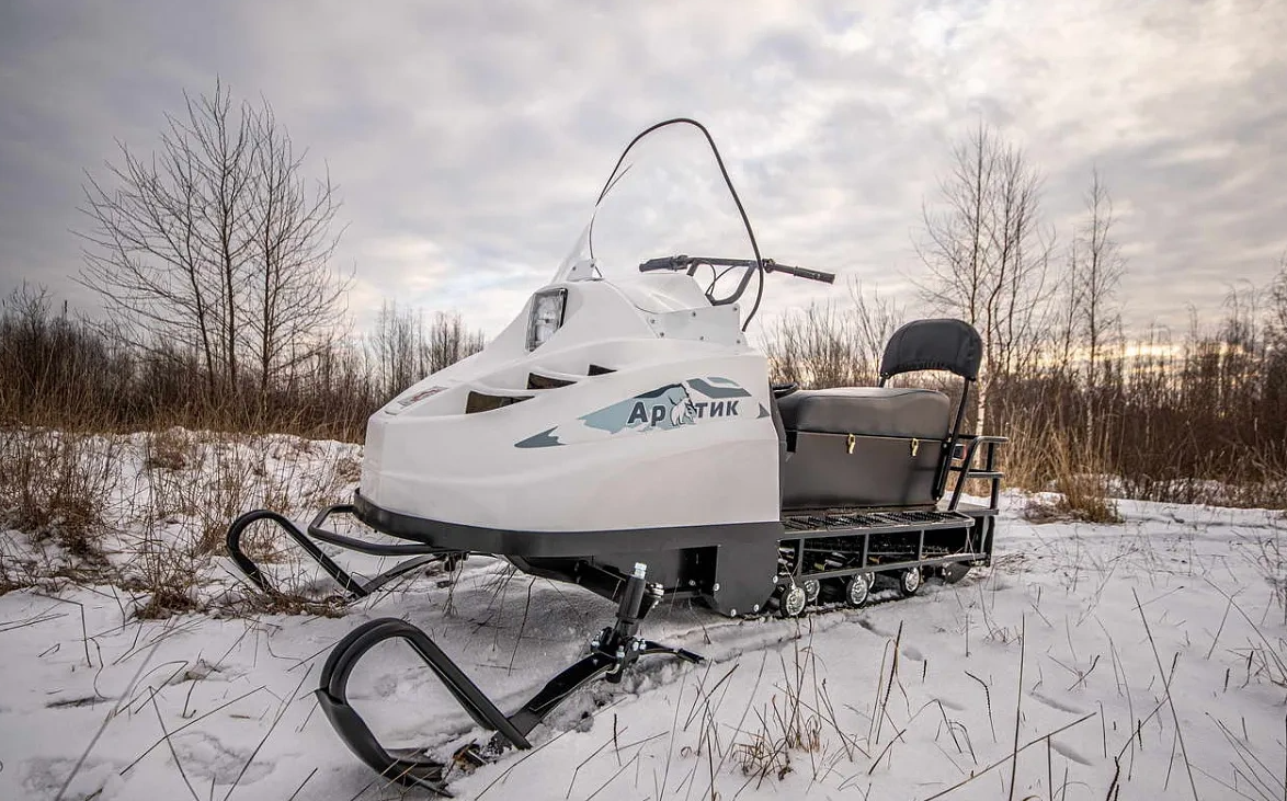 Снегоход БТС "АРКТИК 4Т" 18.5 л.с. э/зап, реверс, тормоз в Великом Новгороде