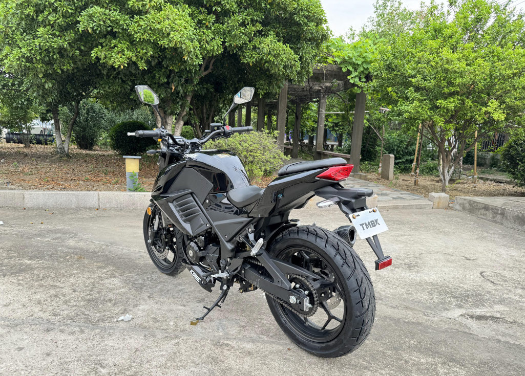 Мотоцикл TMBK Iconic 400cc в Великом Новгороде