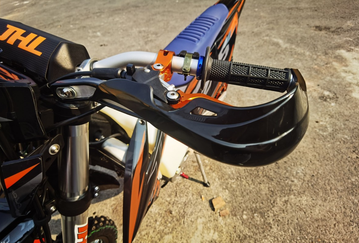 Мотоцикл JHLMOTO JHL Z5 NB300 (174MN-5) в Великом Новгороде