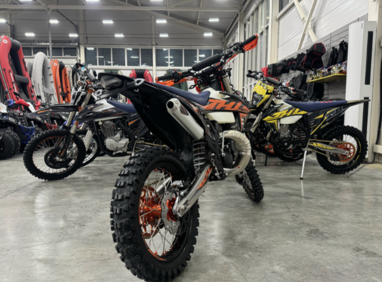 Мотоцикл JHLMOTO JHL M5 MT250 (1E66MM) в Великом Новгороде