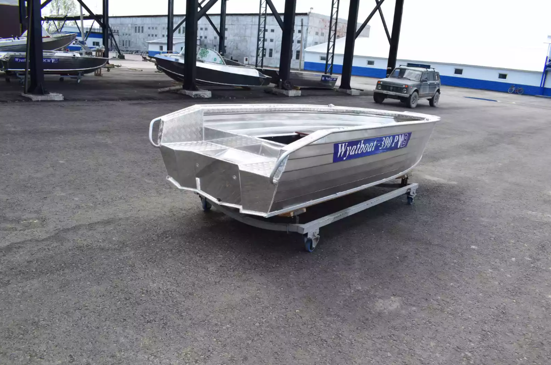 Алюминиевая лодка Wyatboat-390Р Увеличенный борт в Великом Новгороде