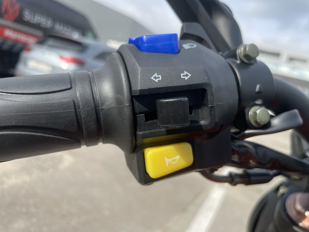 Мопед PROMAX CB150R (49) в Великом Новгороде