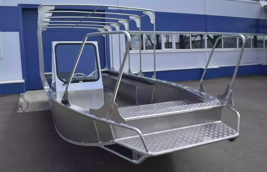 Алюминиевая лодка Wyatboat-600 в Великом Новгороде