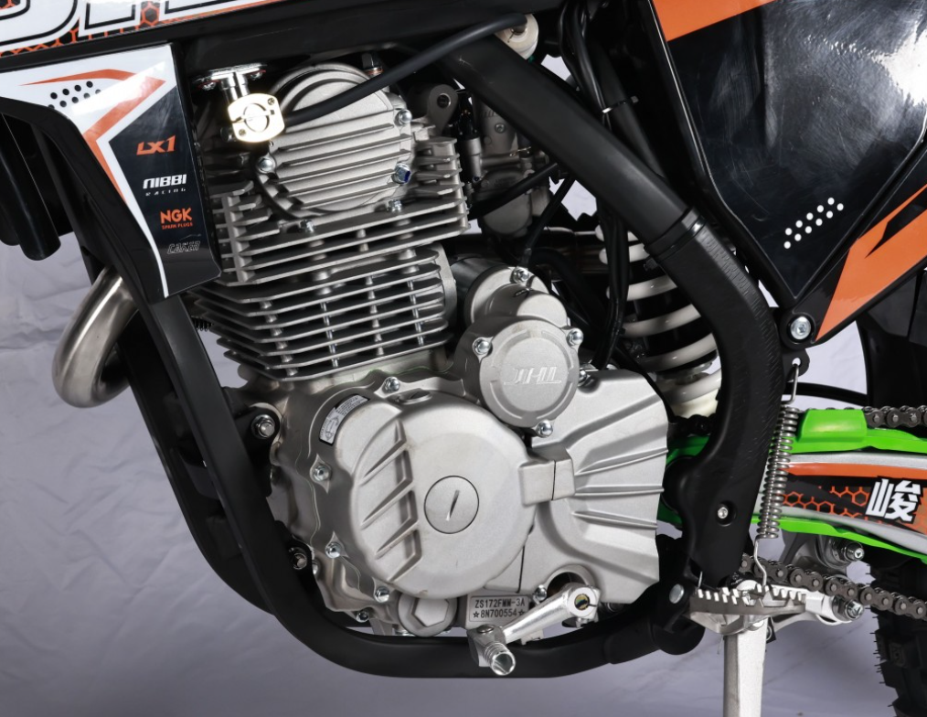 Мотоцикл JHLMOTO JHL LX1 CB250 (172FMM-3A) в Великом Новгороде