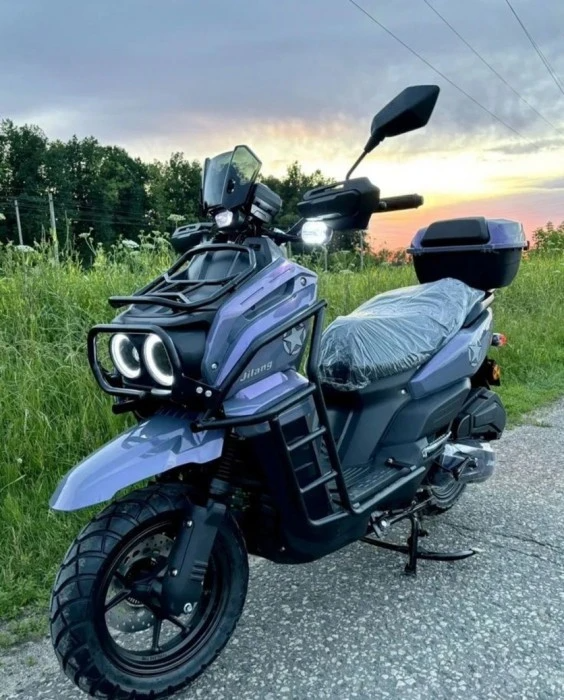 Скутер Скутер Jilang Танк 200 PRO в Великом Новгороде