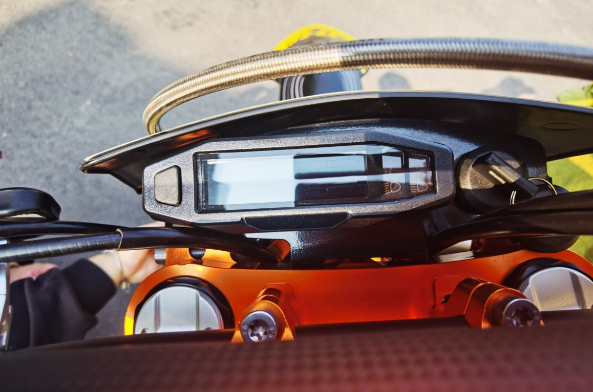 Мотоцикл JHLMOTO JHL Z8 NC300S (182-MN) в Великом Новгороде