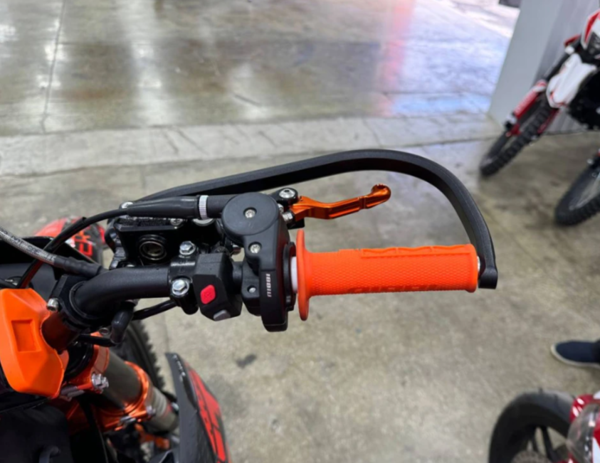 Кроссовый мотоцикл FAIDET PR300 MAX WP в Великом Новгороде