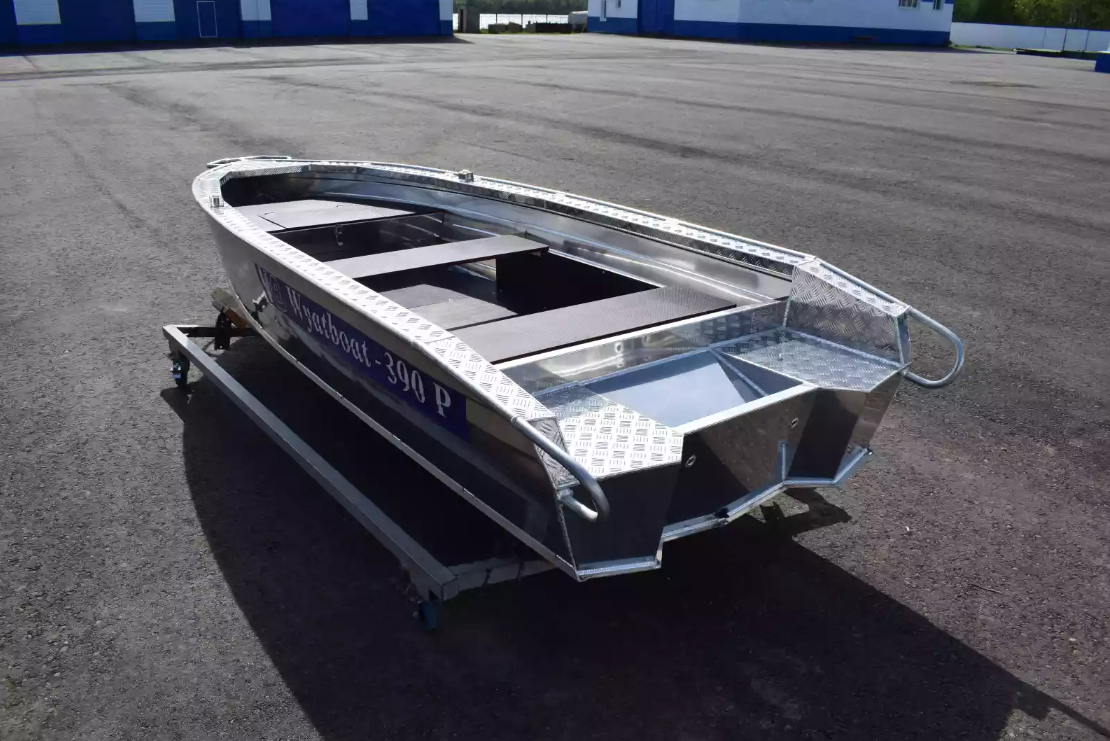 Алюминиевая лодка Wyatboat-390 P в Великом Новгороде