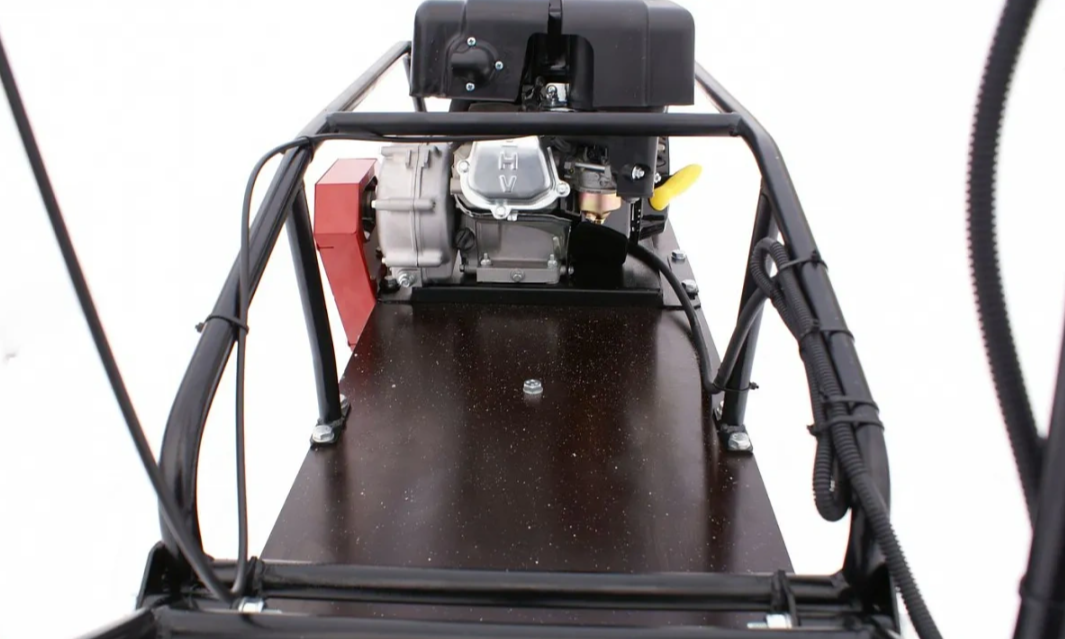 Мотобуксировщик БТС «МАЛЕК» 380/7 БЕЗ э/зап. Б/У в Великом Новгороде