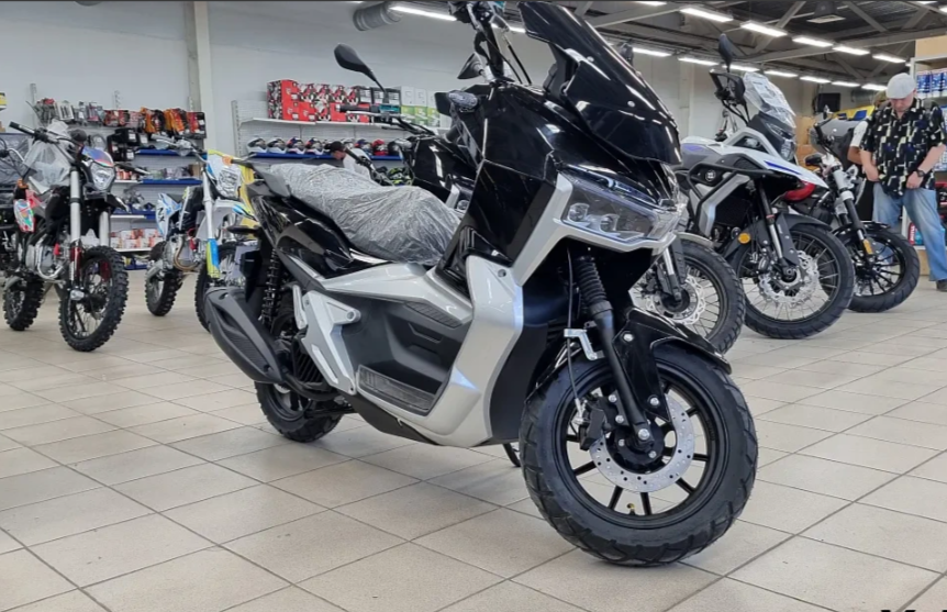 МаксиСкутер PROMAX ADV 200(49) (REPLICA HONDA) в Великом Новгороде