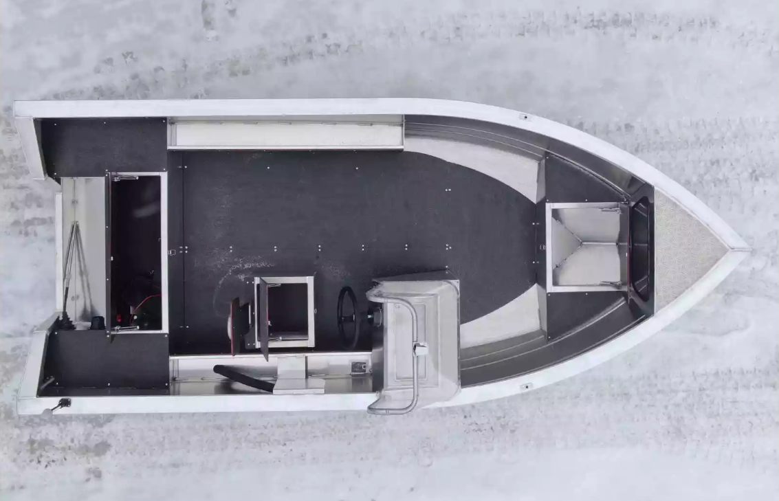 Алюминиевая лодка Неман-400 С в Великом Новгороде