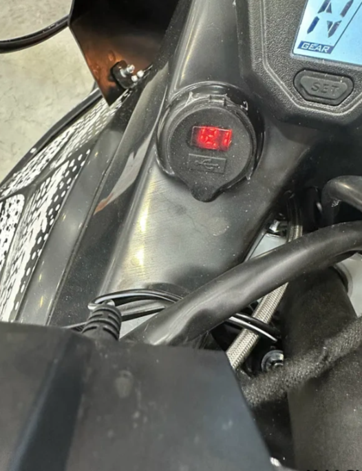 СНЕГОХОД IRBIS SF200L XE SUPERLONG в Великом Новгороде