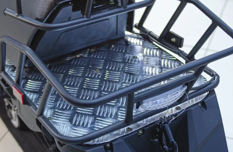 Снегоход Ataki WD 250 в Великом Новгороде