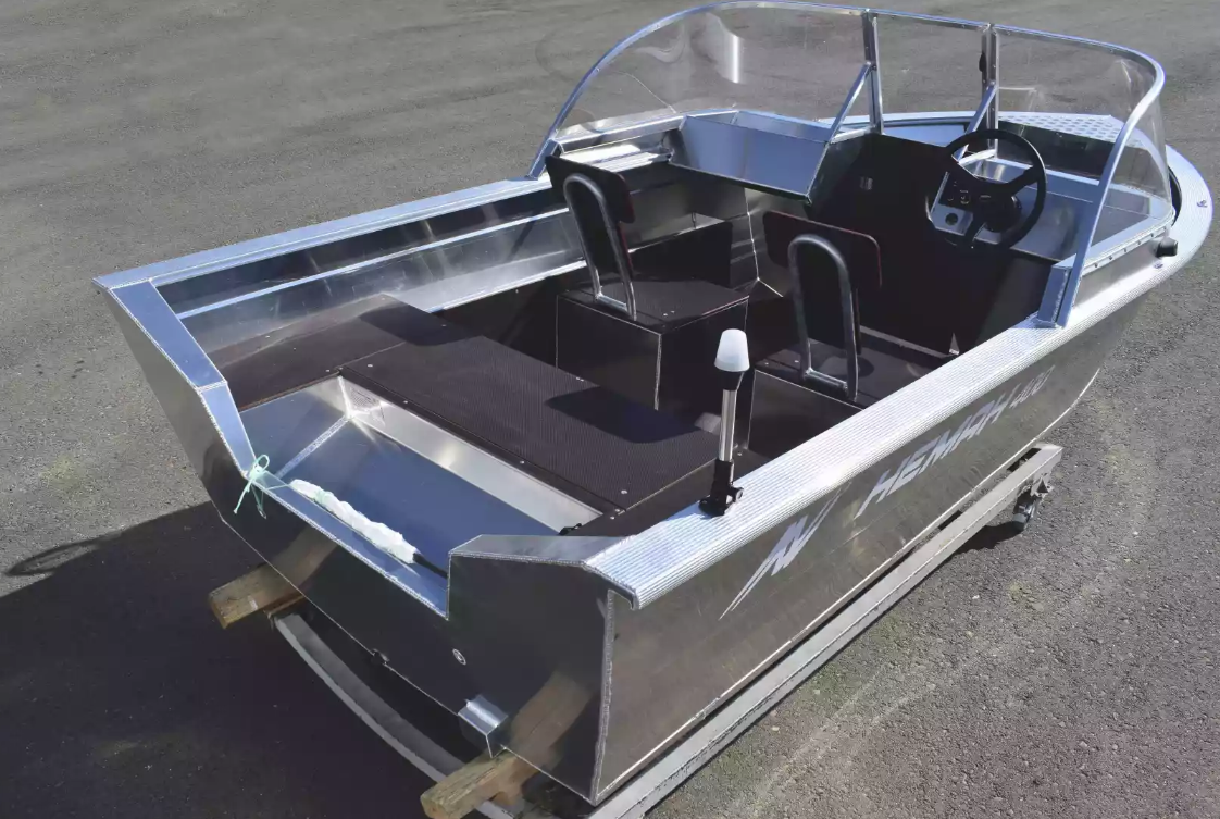 Алюминиевая лодка  Неман-400 DCM в Великом Новгороде