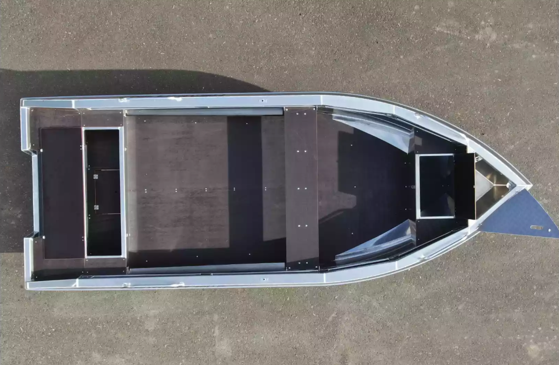 Алюминиевая лодка  Неман-480 Р в Великом Новгороде