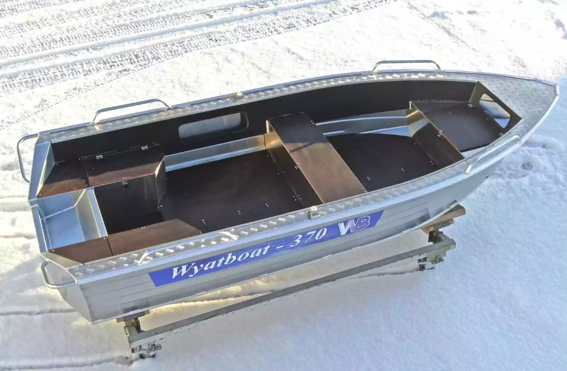 Алюминиевая лодка Wyatboat-370 в Великом Новгороде