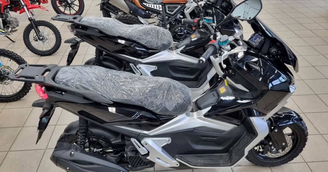 МаксиСкутер PROMAX ADV 200(49) (REPLICA HONDA) в Великом Новгороде