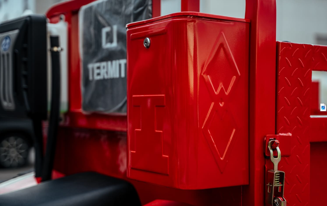 Квадроцикл CJ Termite 350 в Великом Новгороде