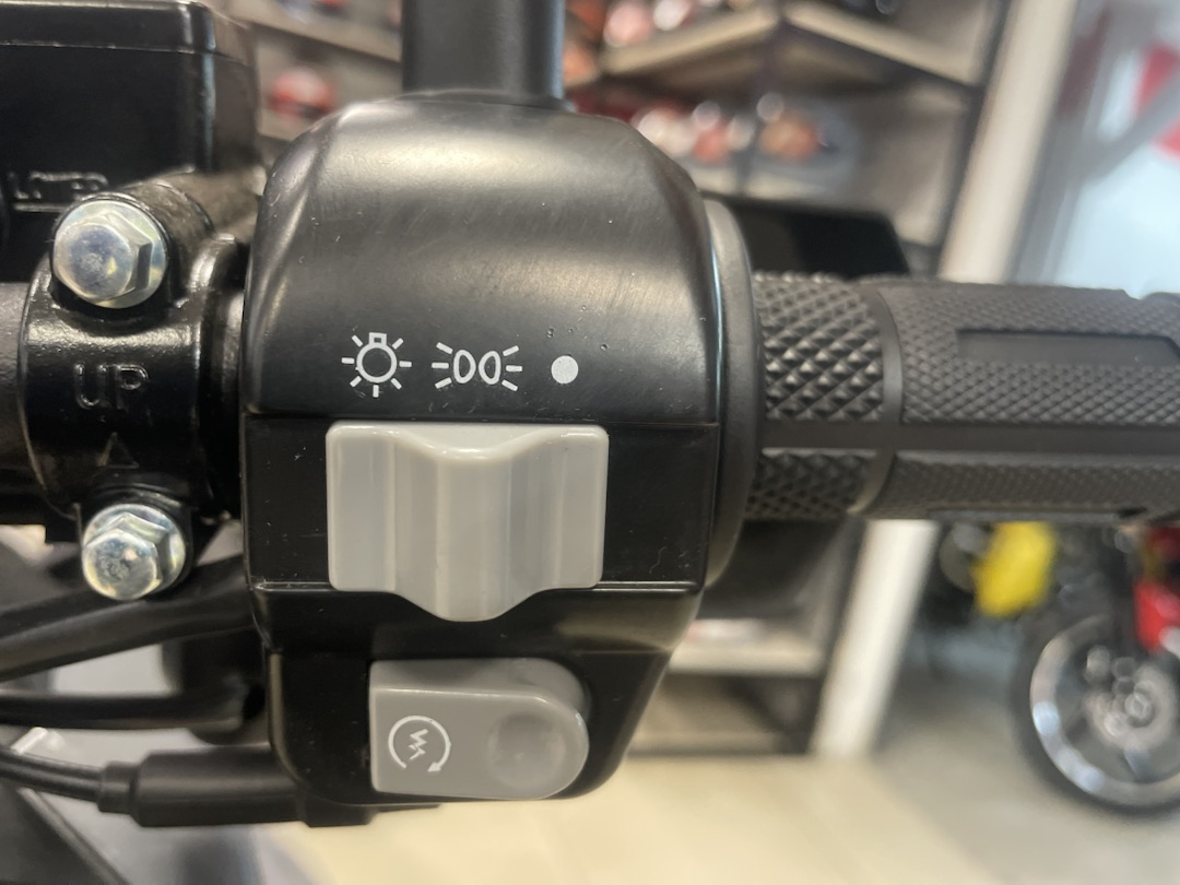 Скутер PROMAX STALKER ARMY 240(49) в Великом Новгороде