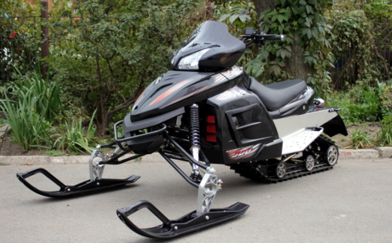 Снегоход Snow Fighter SF-300 в Великом Новгороде