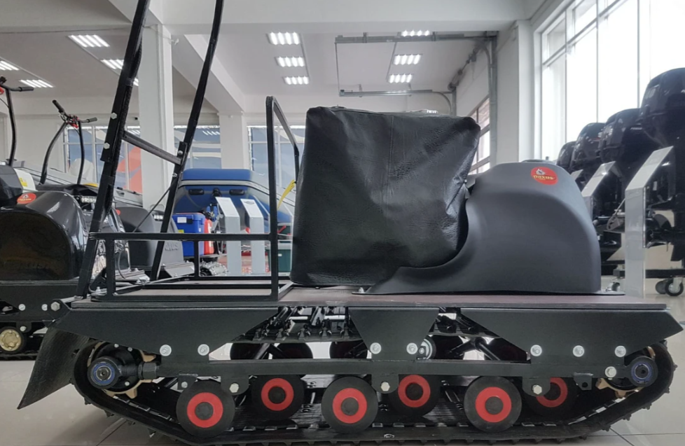 Мотобуксировщик PAXUS 650 AVANT 13 л.с. HONDA в Великом Новгороде