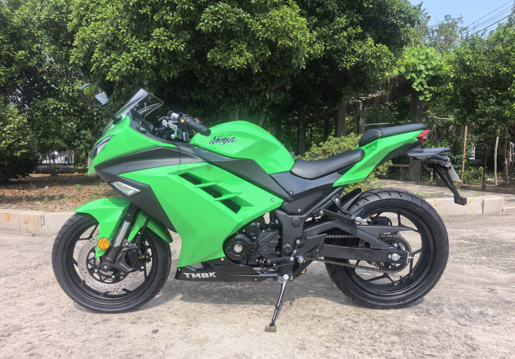 Мотоцикл TMBK Ninja 400cc в Великом Новгороде
