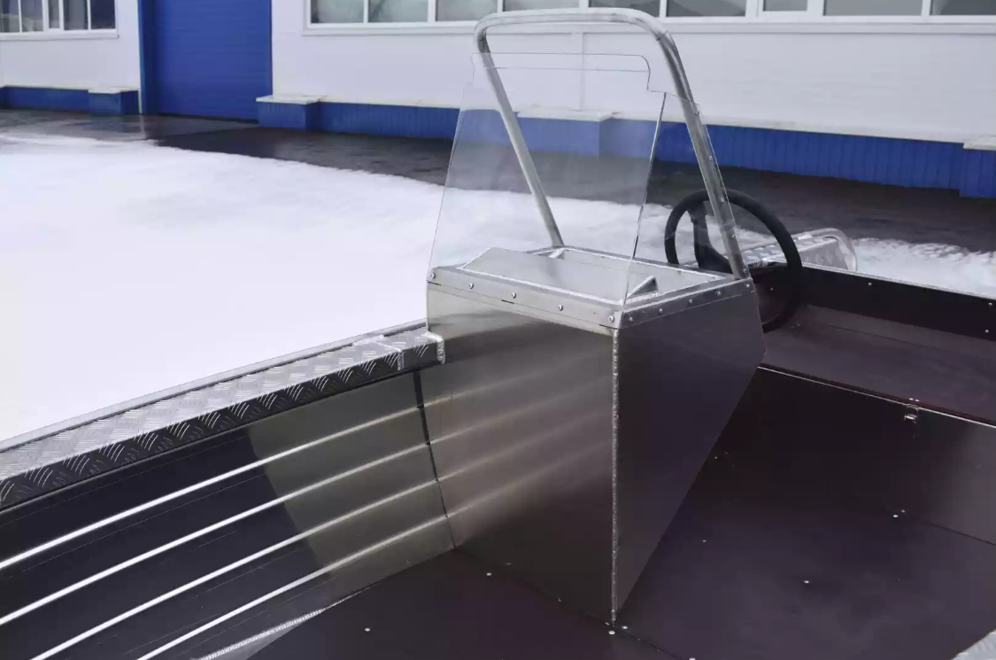 Алюминиевая лодка Wyatboat-390 C в Великом Новгороде