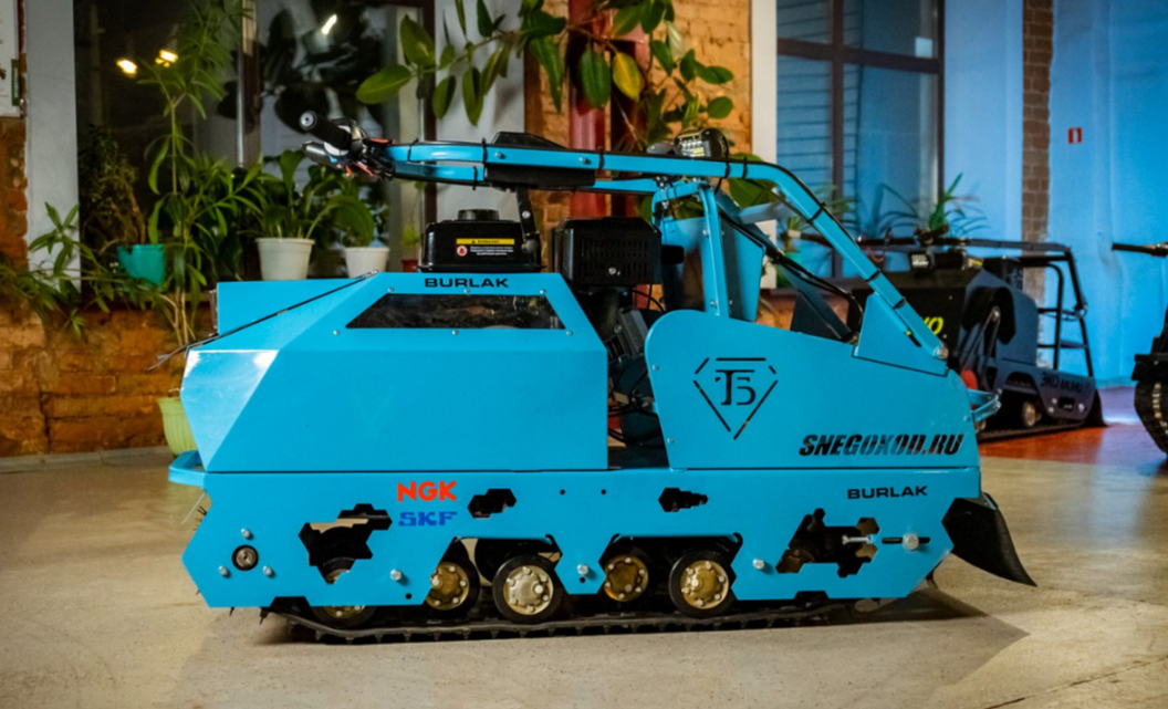 Мотобуксировщик Бурлак Таежник 15 л.с. Б/У в Великом Новгороде