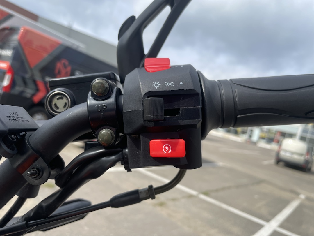 Мопед PROMAX CB150R (49) в Великом Новгороде