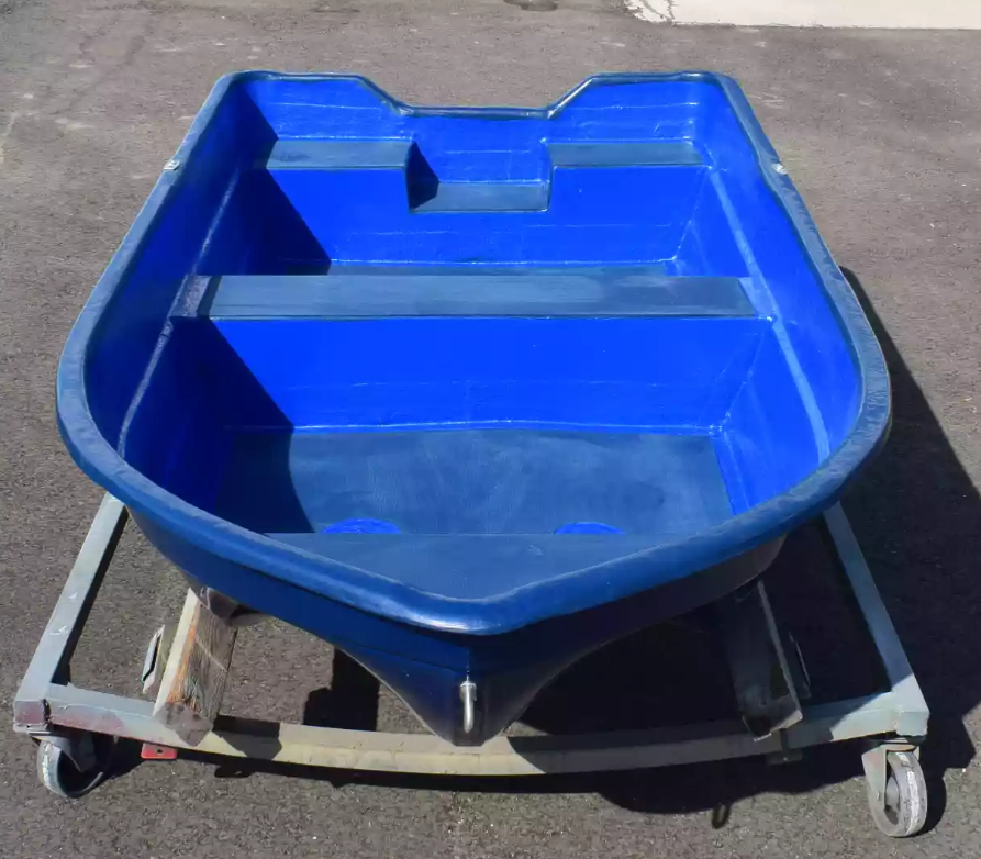 Стеклопластиковая лодка Neman-340 (тримаран) в Великом Новгороде