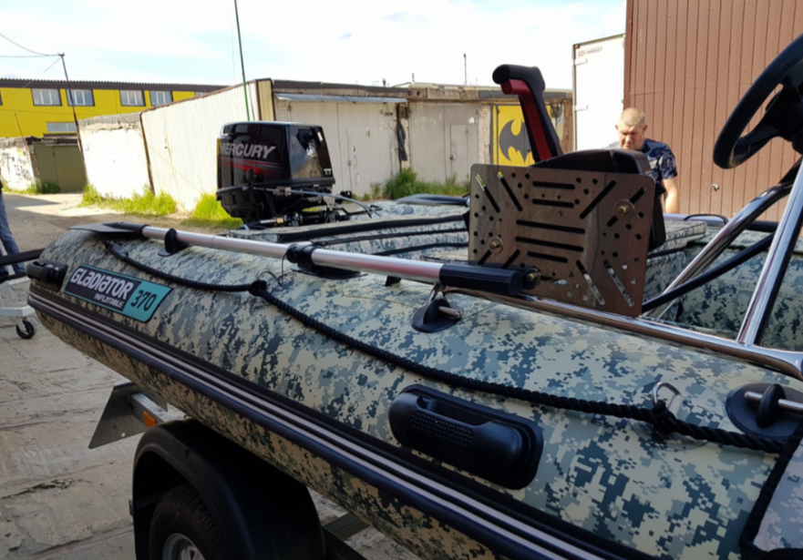 НАДУВНАЯ ЛОДКА GLADIATOR C370AL в Великом Новгороде