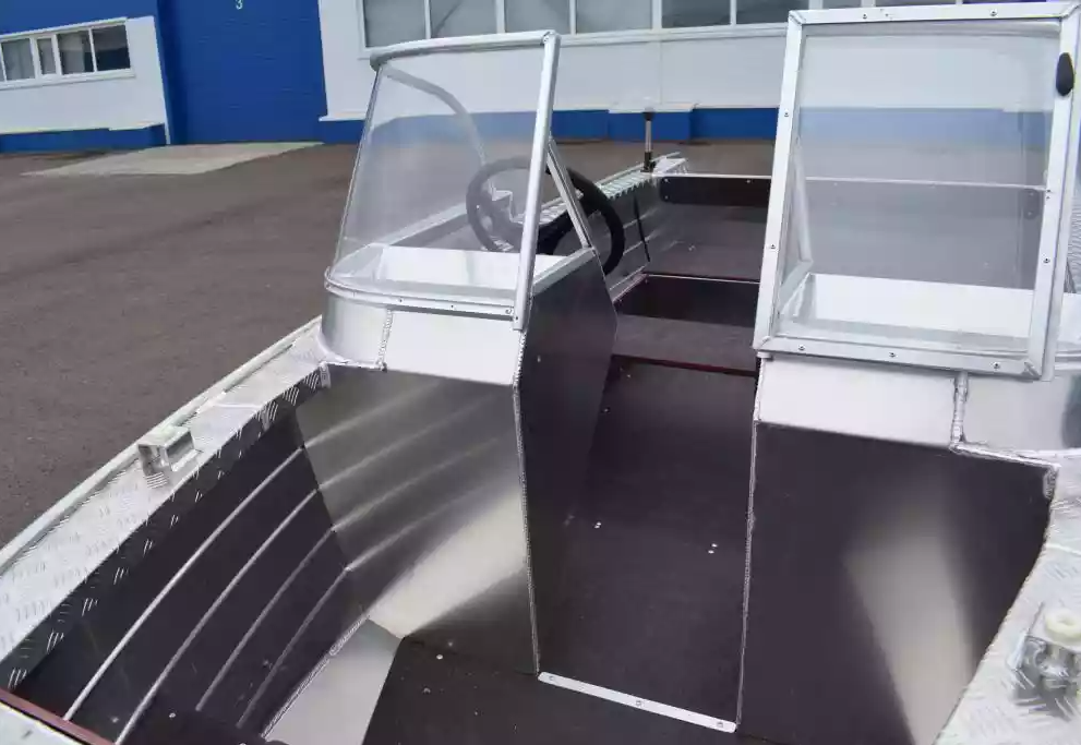 Алюминиевая лодка Wyatboat-390 DCM Увеличенный борт в Великом Новгороде