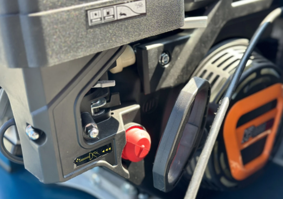 Мотобуксировщик IKUDZO TERRAIN 1500/600 EKR24 (с реверсом) (двс PROMAX) в Великом Новгороде