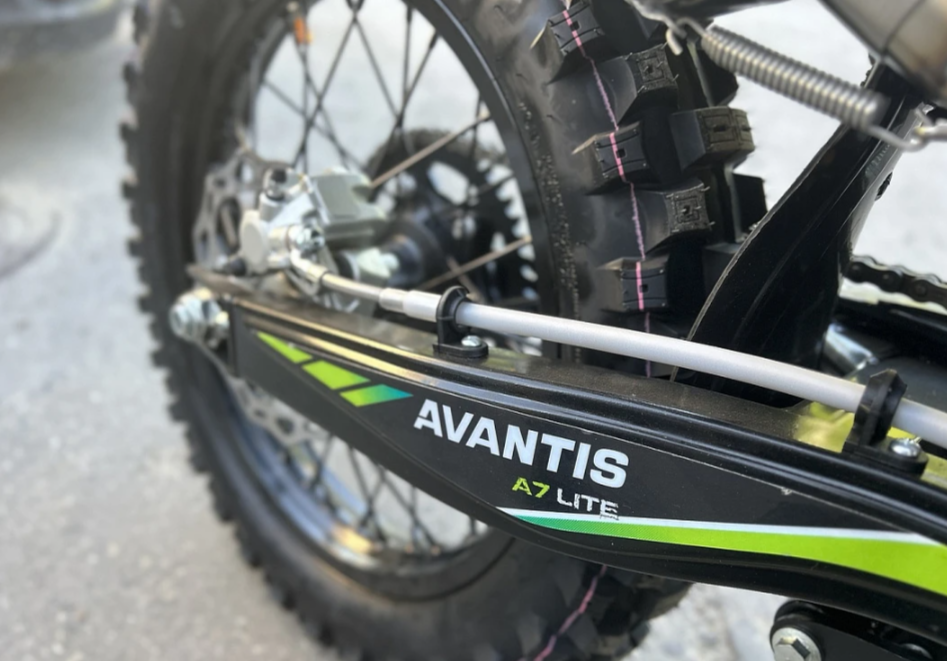 Мотоцикл AVANTIS A7 NEW LITE (CB250-F/172FMM-3A) KKE (2023) в Великом Новгороде