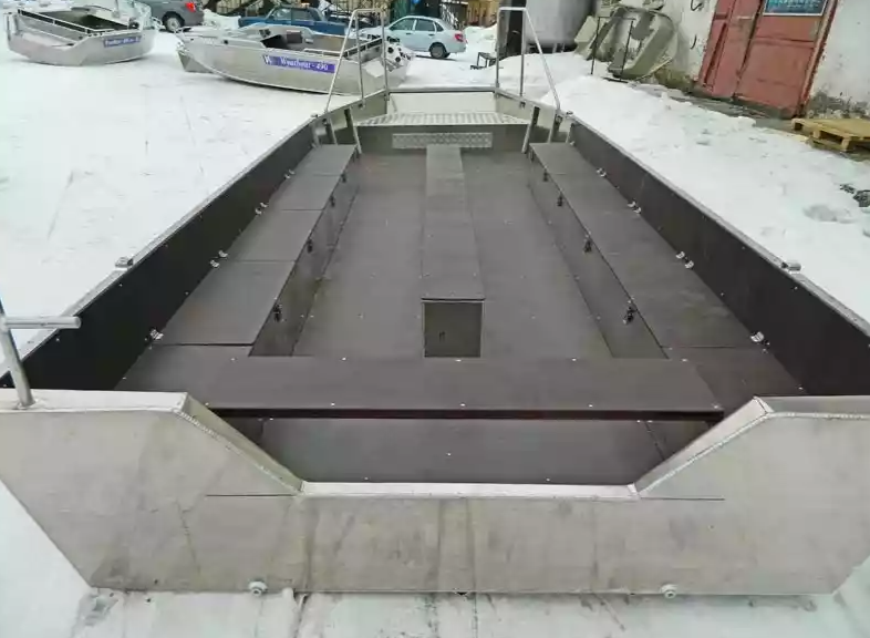 Алюминиевая лодка Wyatboat-600 в Великом Новгороде