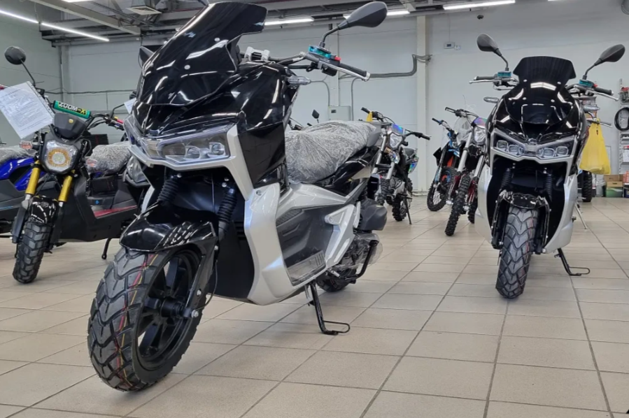 МаксиСкутер PROMAX ADV 200(49) (REPLICA HONDA) в Великом Новгороде