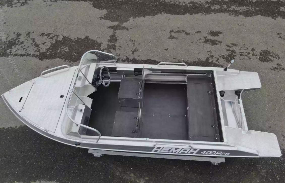 Алюминиевая лодка  Neman-400 PRO в Великом Новгороде