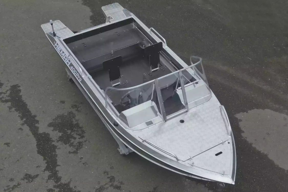 Алюминиевая лодка  Neman-400 PRO в Великом Новгороде