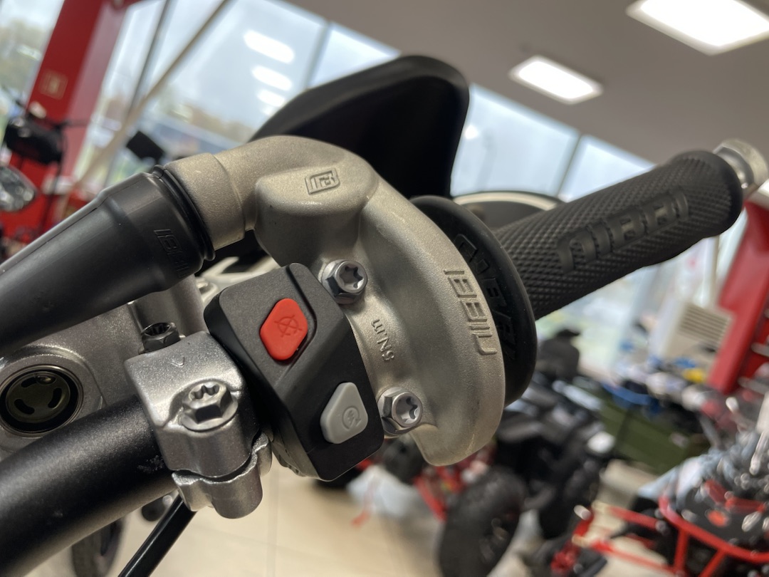 Кроссовый мотоцикл PROMAX BLACKOUT NB300 MX в Великом Новгороде