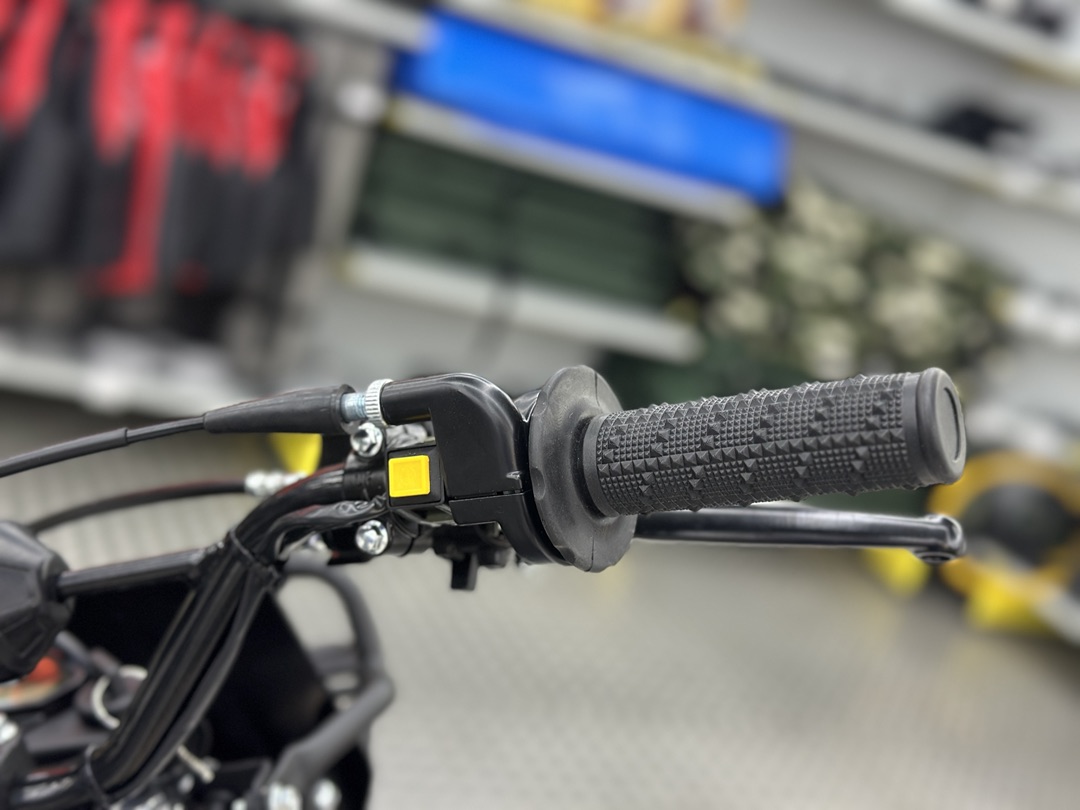 Кроссовый мотоцикл PROMAX ARMY 250 в Великом Новгороде