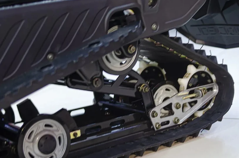 Снегоход Ataki WD 300 в Великом Новгороде