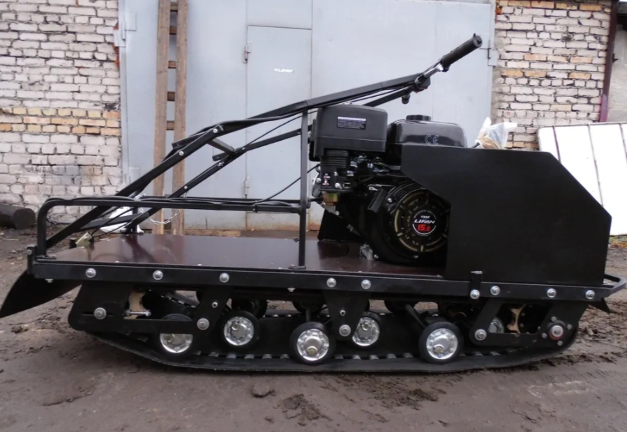 Мотобуксировщик AhtaR Зима 9 л/с с вариатором в Великом Новгороде