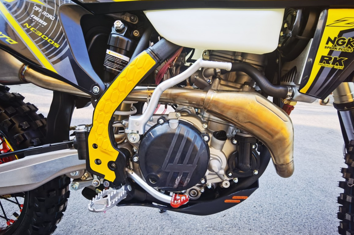 Мотоцикл JHLMOTO JHL Z8 NC300S (182-MN) в Великом Новгороде