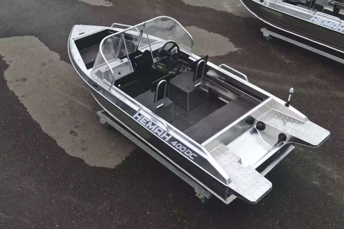 Алюминиевая лодка  Neman-400 DC в Великом Новгороде