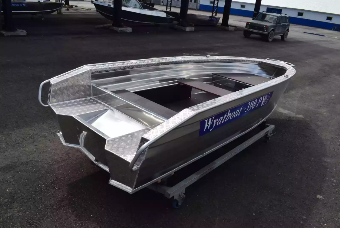 Алюминиевая лодка Wyatboat-390Р Увеличенный борт в Великом Новгороде